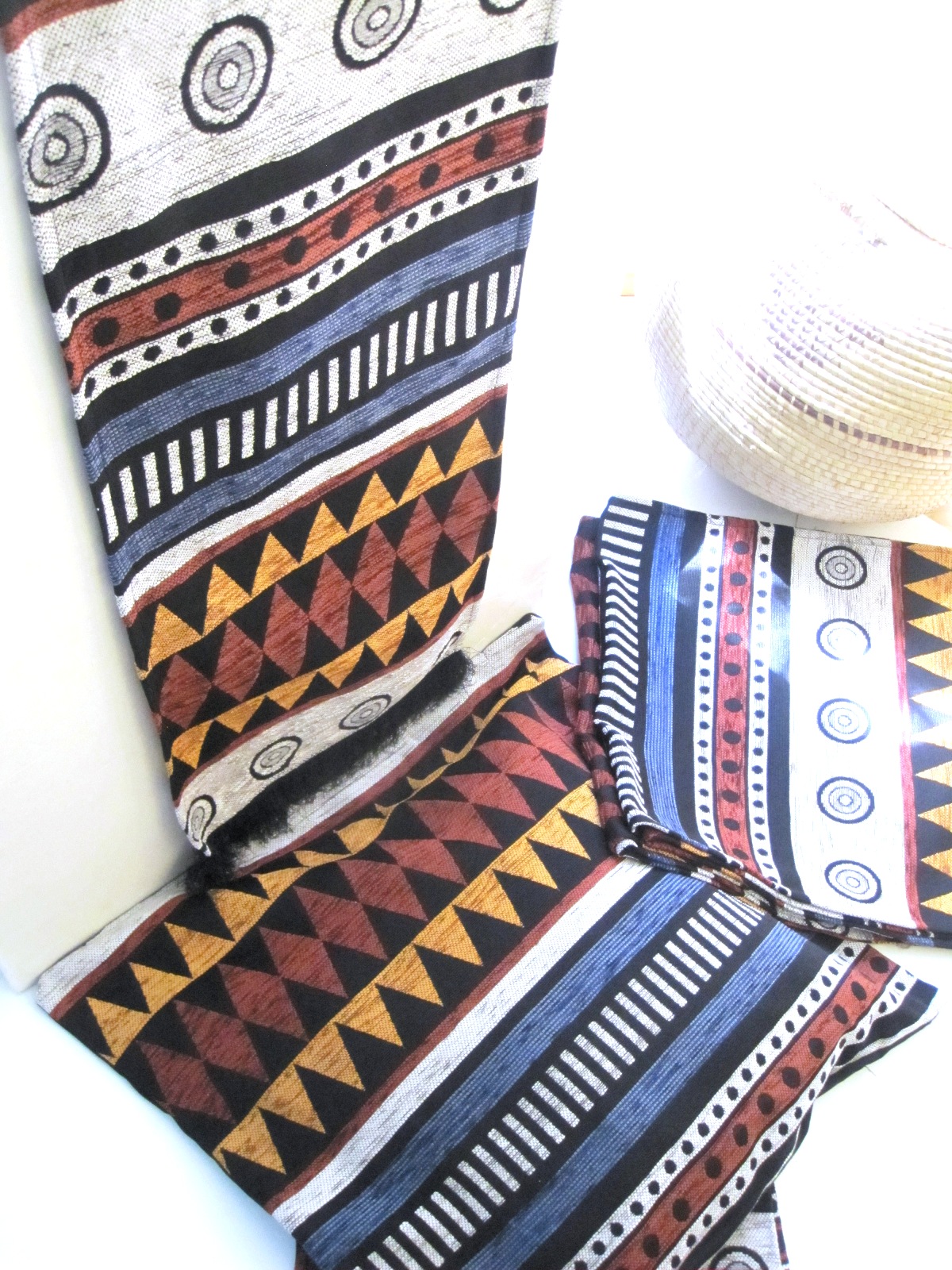 Togo Ndola Textile 4-Piece Set